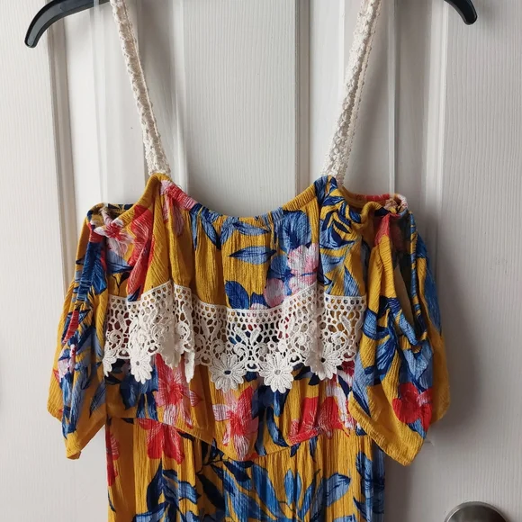 No Boundaries - Tropical Print Yellow Off-The-Shoulder Maxi Dress w/ Slit - Picture 4 of 12